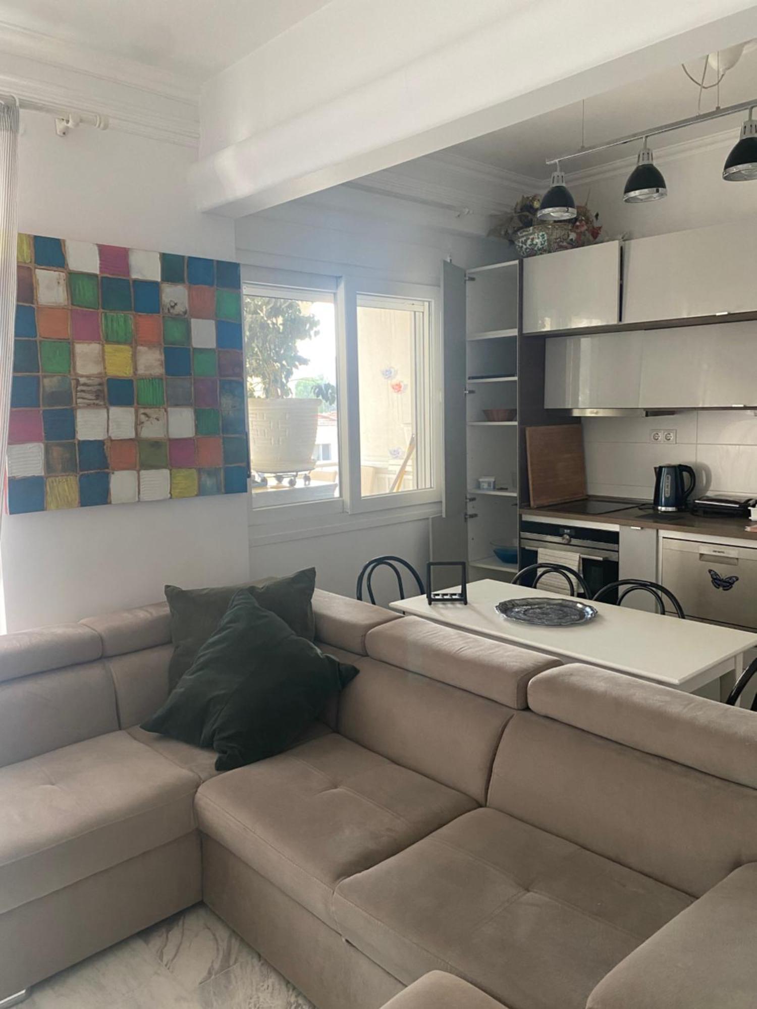 Lovely Place In Perea Peraía Екстериор снимка